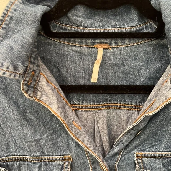 Free people denim top - Picture 2 of 6